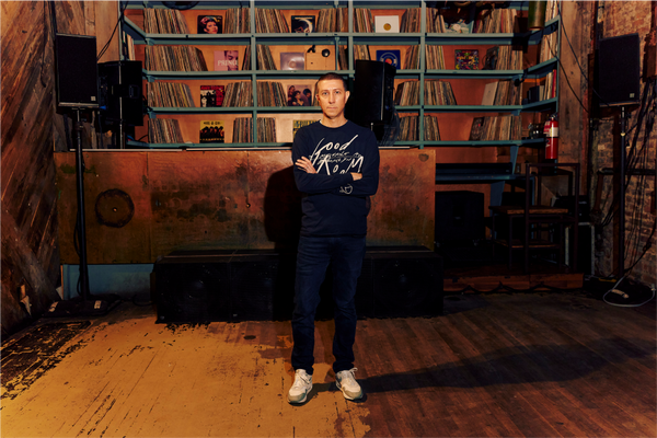 Off Track: Fast Times in Good Room with Josh Houtkin