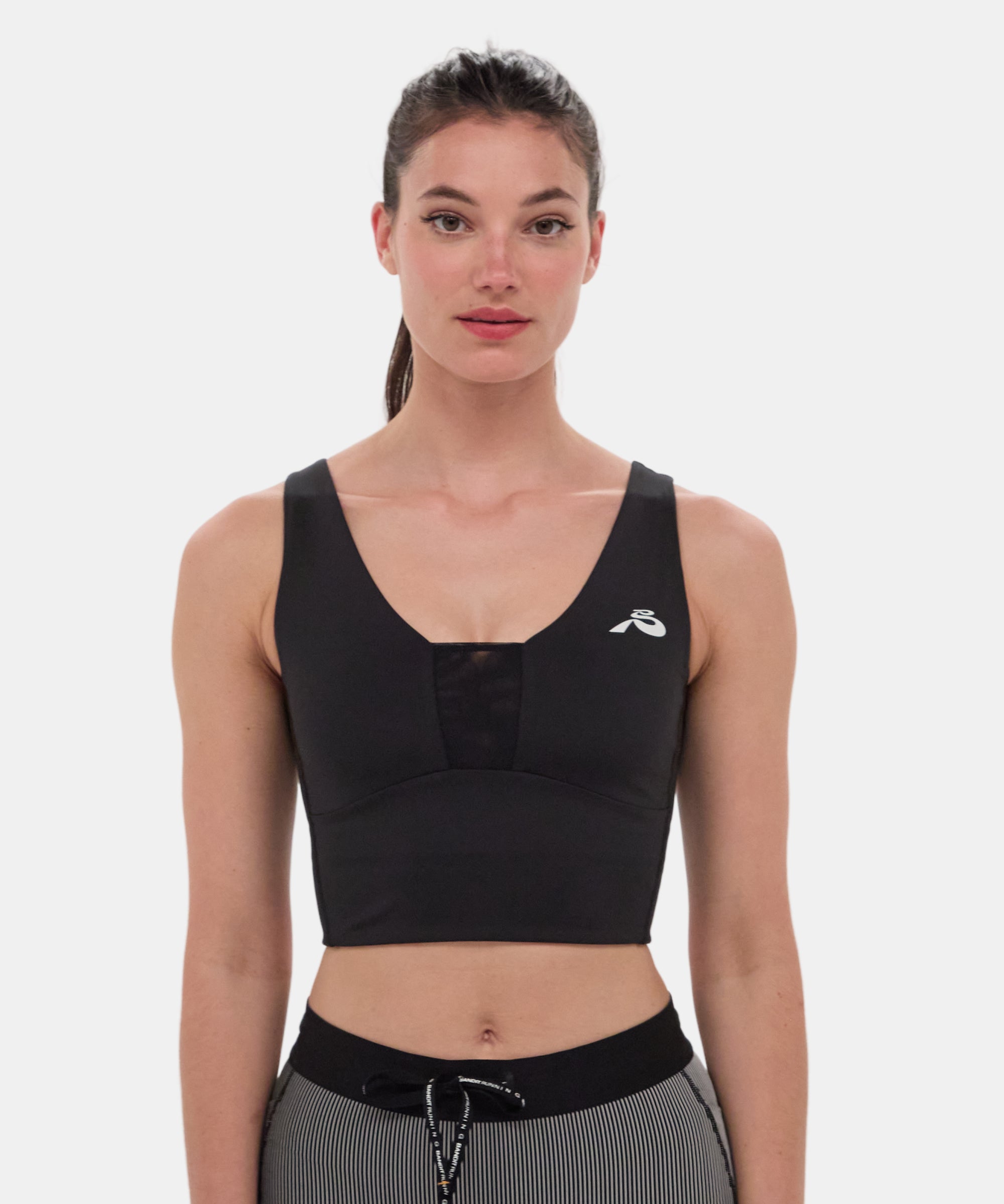 Stamina™ Vela Race Crop - Black