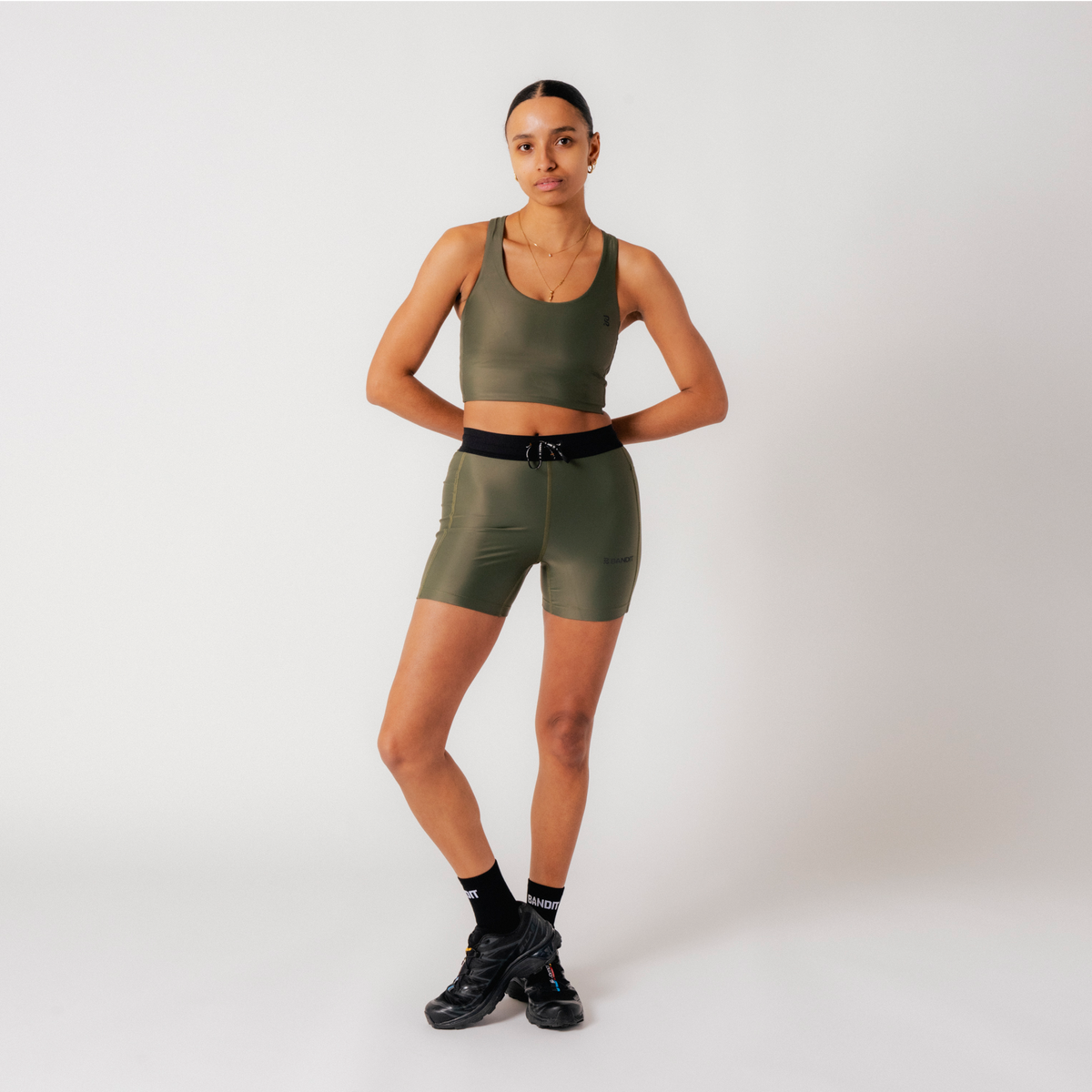 Superbeam™ Scoop Neck Run Crop
