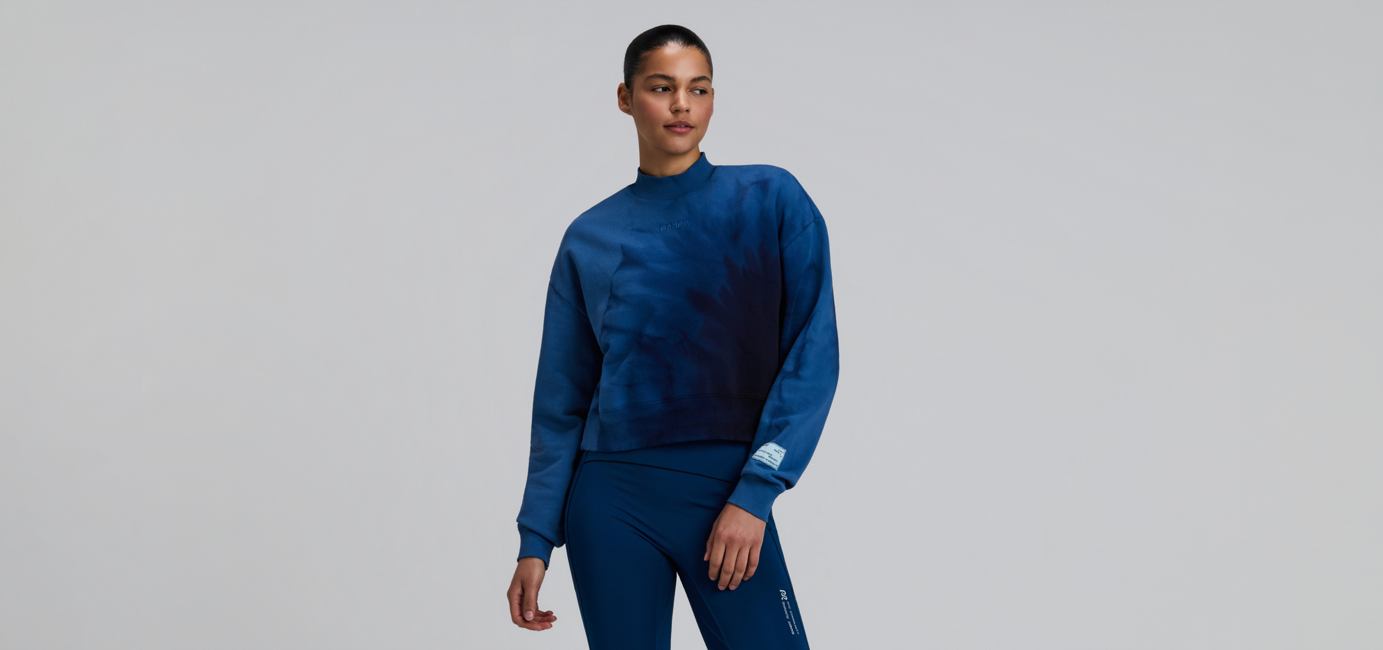 Women's Hoodies & Pullovers