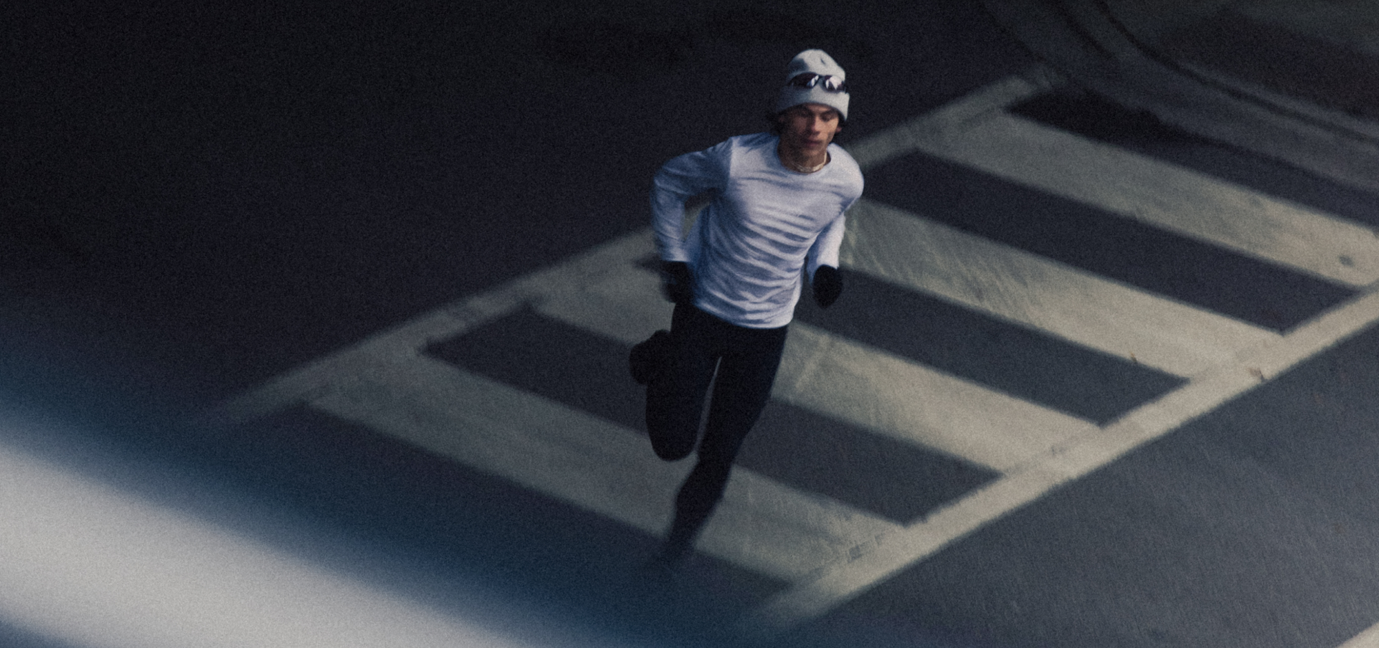 WINTER GLOVES & MITTENS