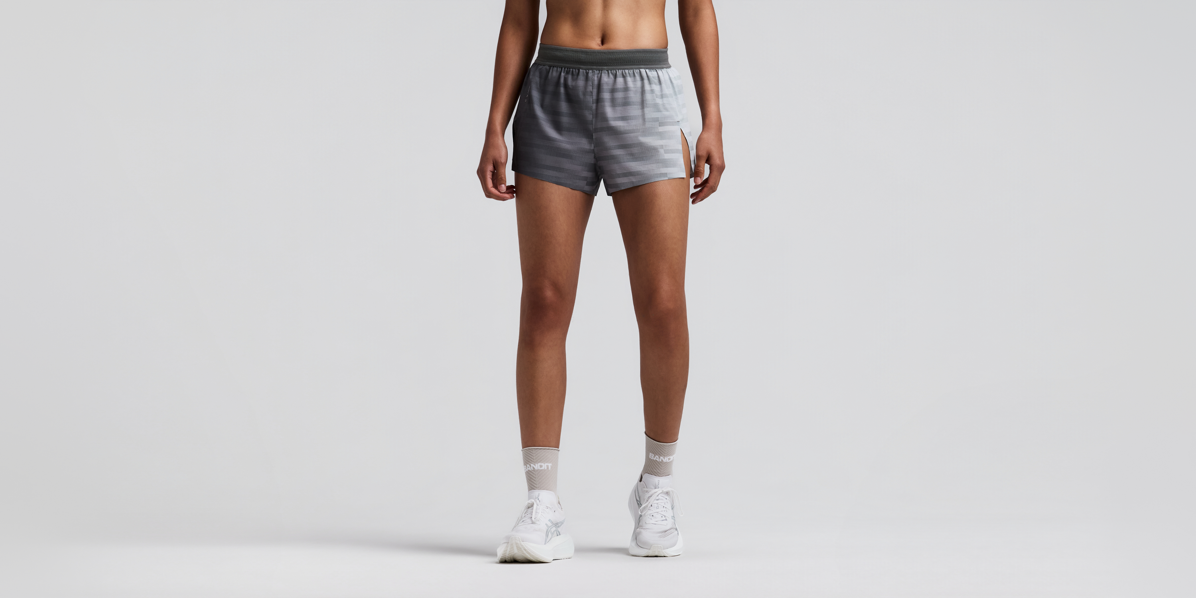 Women's CoolGrid™ 3" Split Shorts - Uneven Gradient - Plaster / Slate