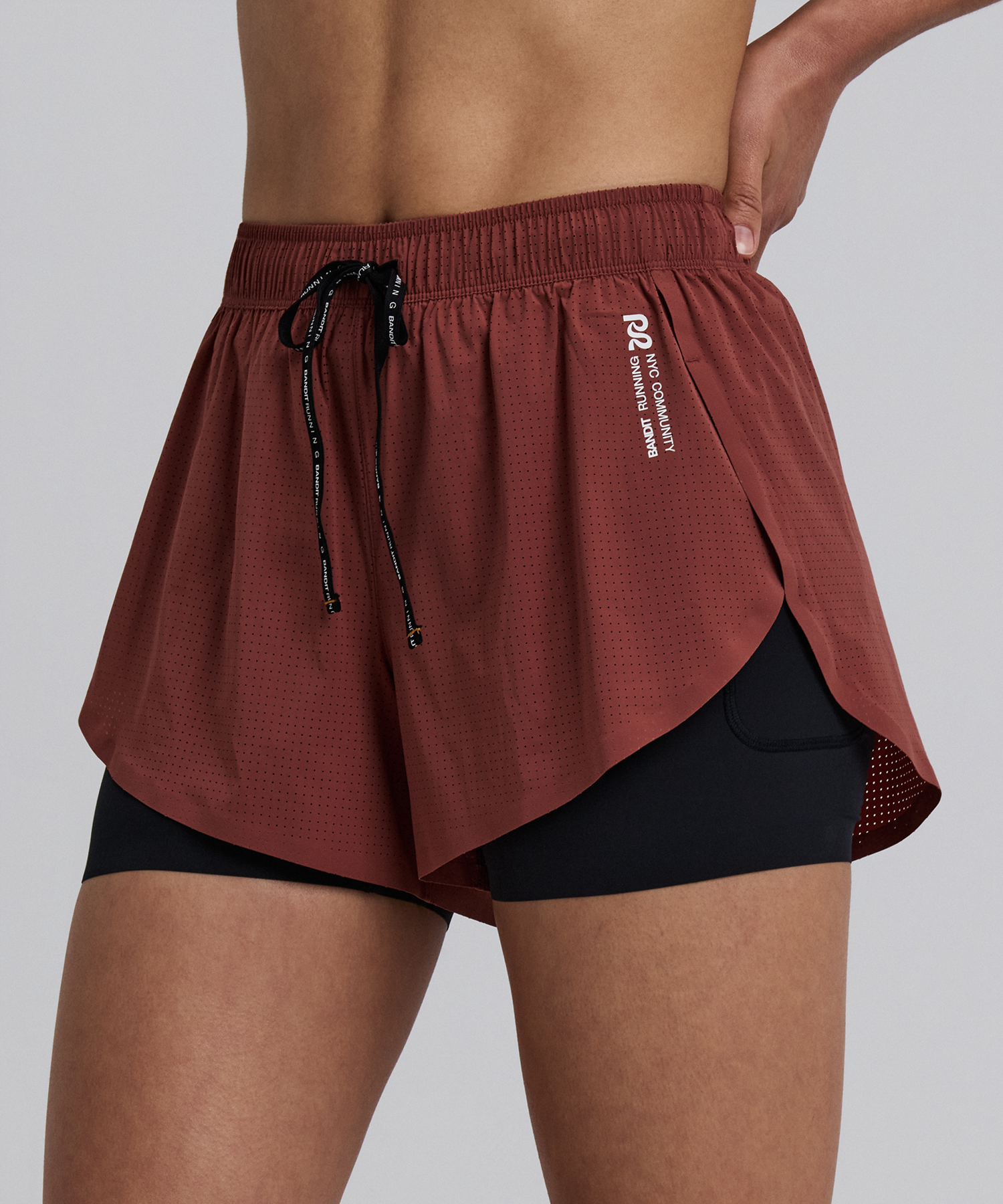 Women's Vento™ 2-in-1 Run Short - Mahogany / Black