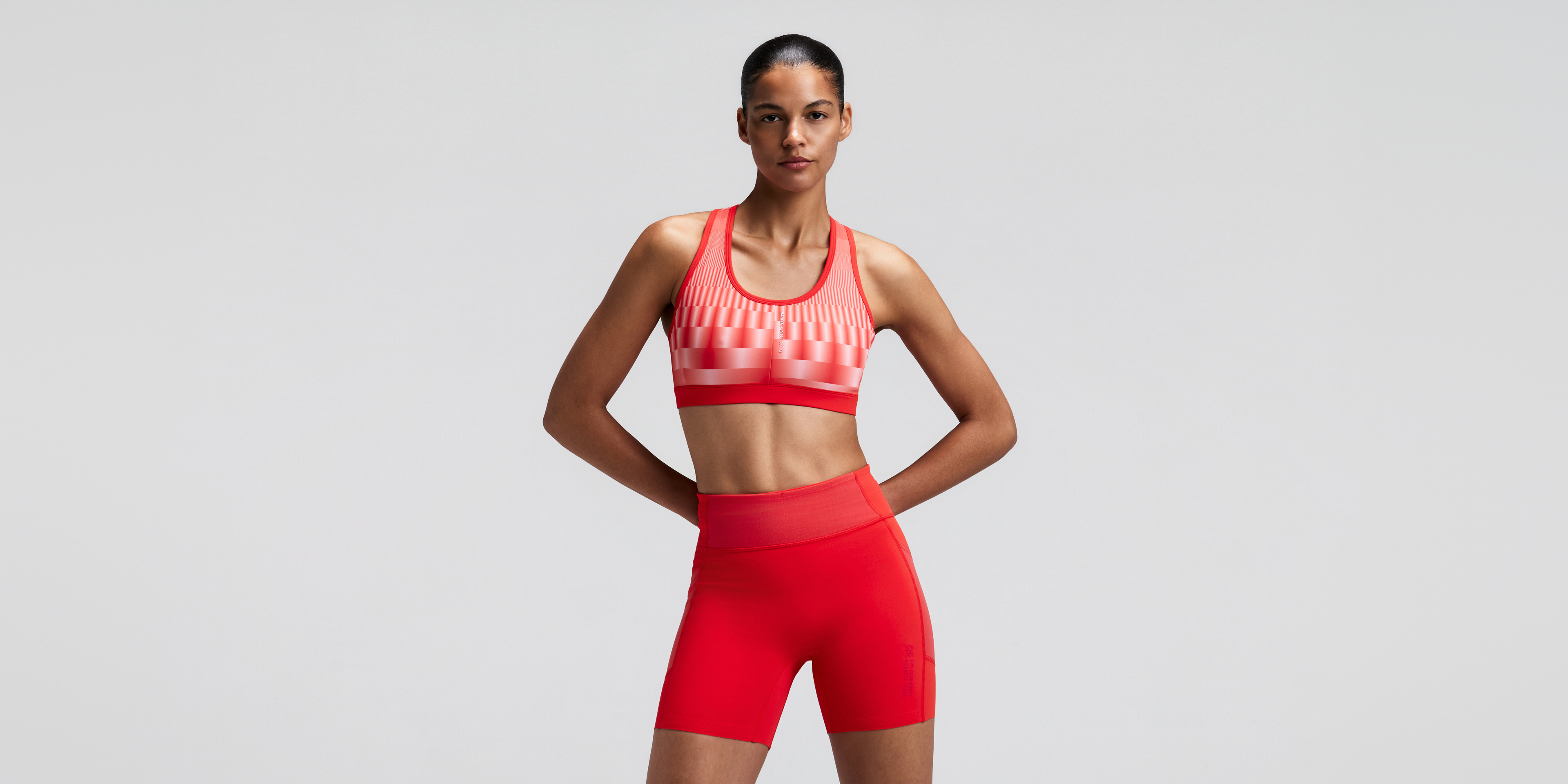 Women's Vanisher™ Reverso™ Scoop Neck Run Bra - Growing Grid - Poppy