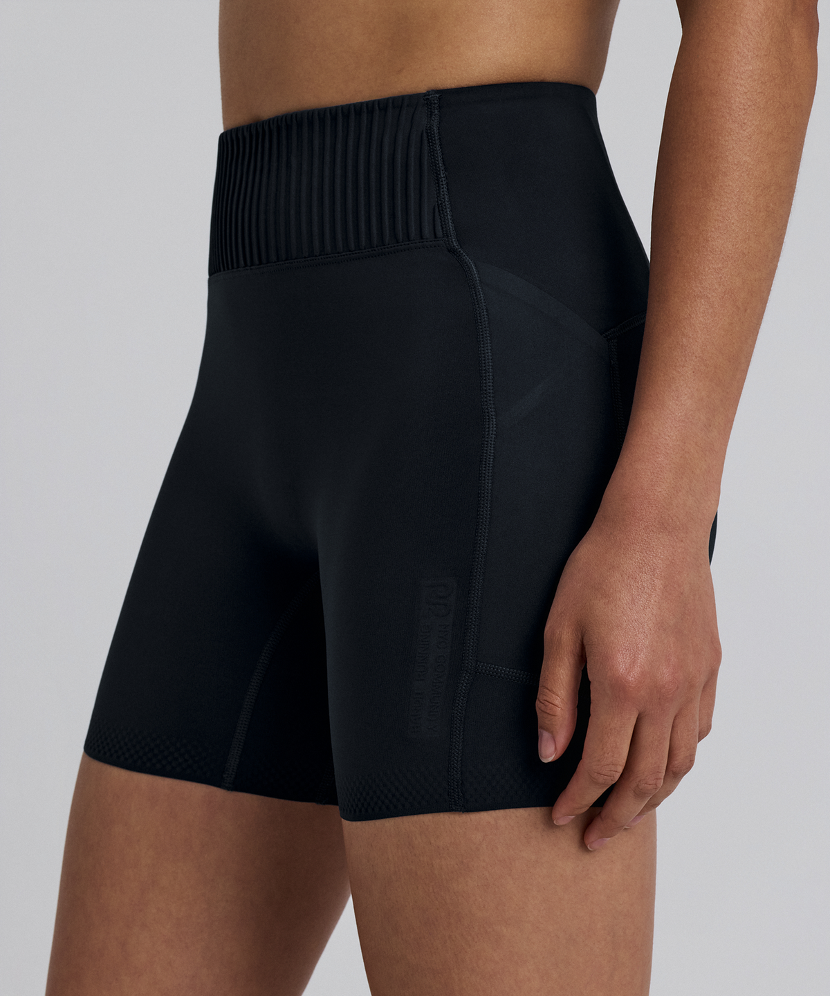 Women's Stamina-V™ High Waist 5" Compression Short - Black