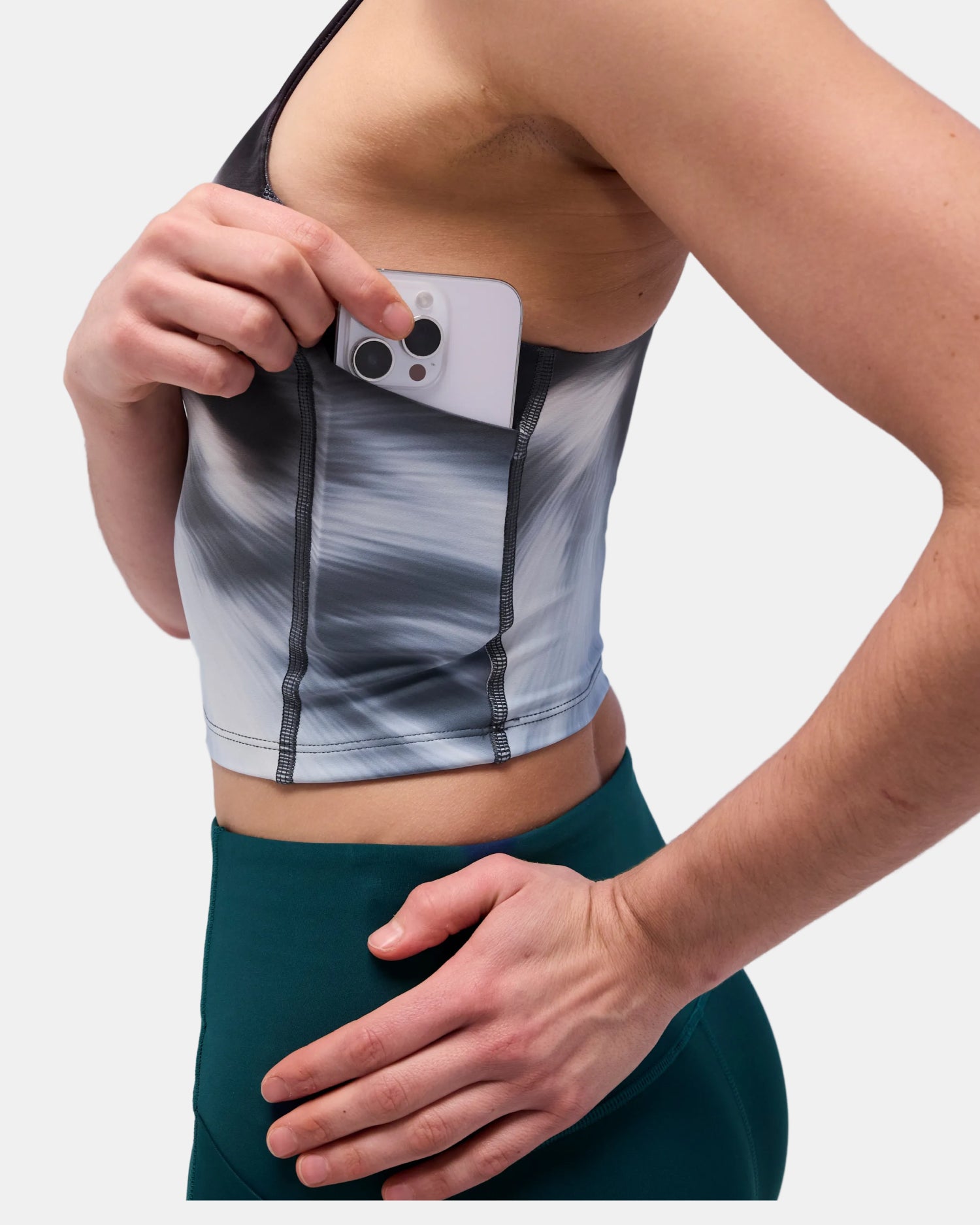 Stamina™ Race Crop - Storm Multi