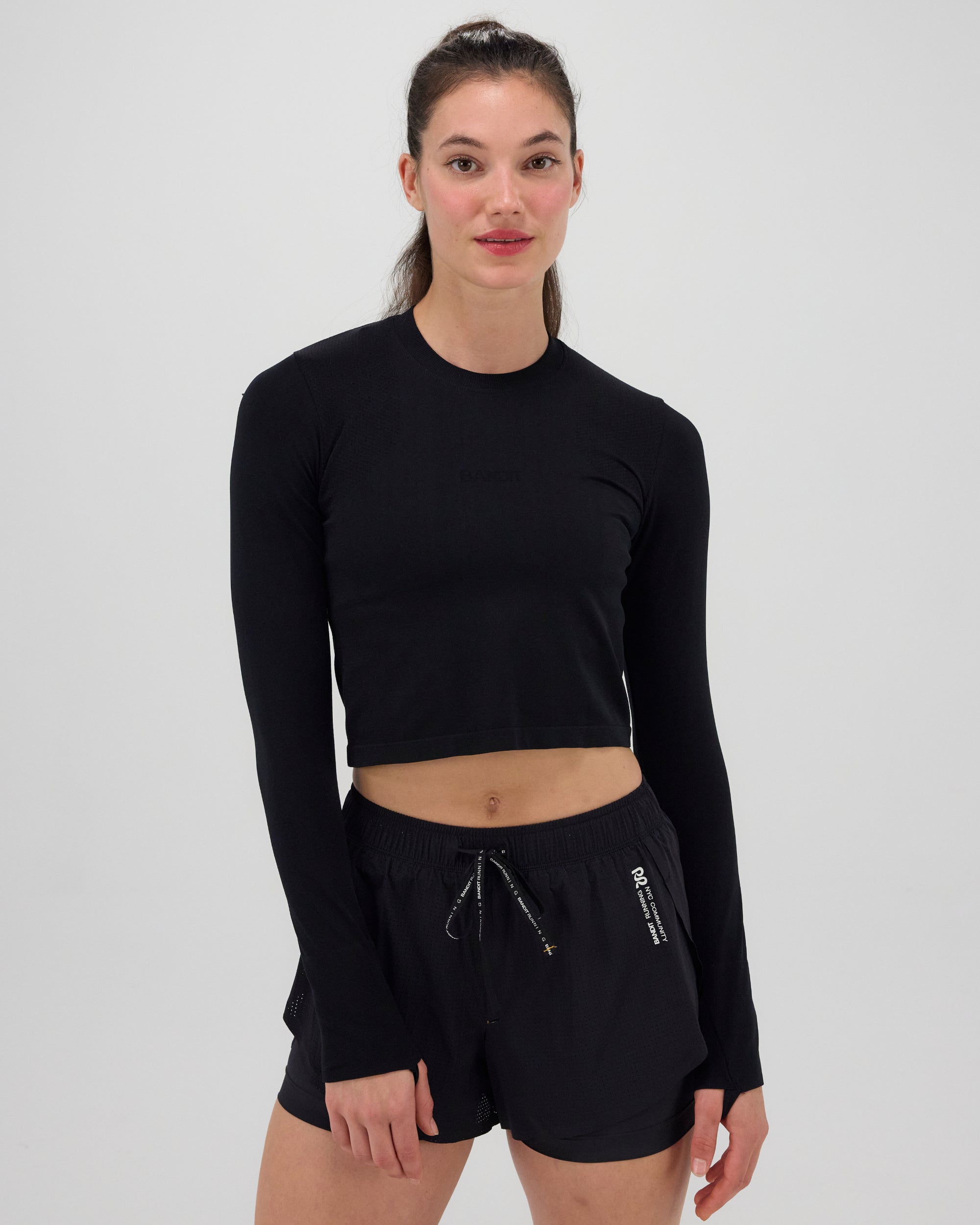 【本日限定価格】andmary Lindsay logo tops black andmary Lindsay logo tops black - メルカリ