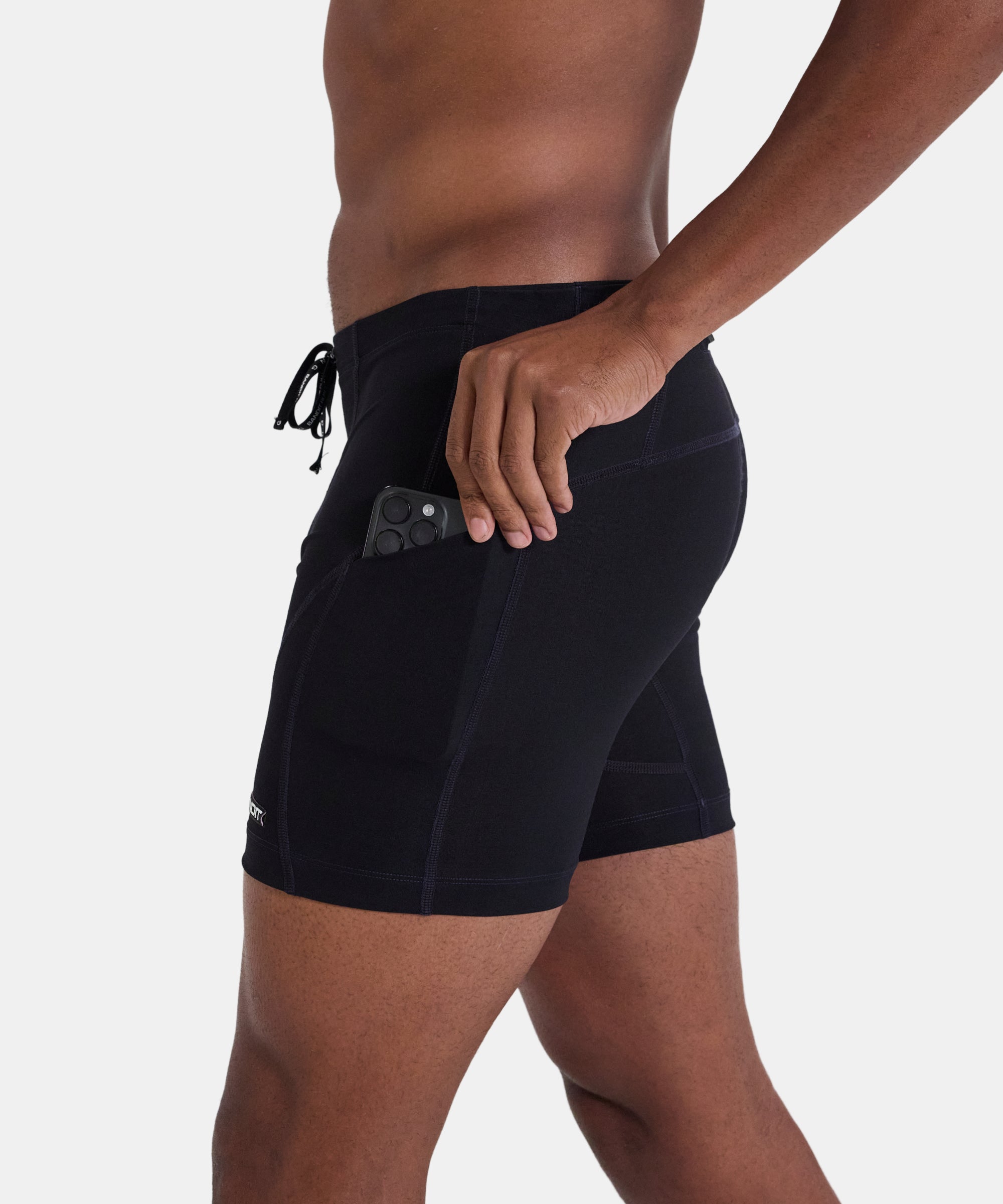 Gridlock™ 7 Pocket Quarter Tights - Black