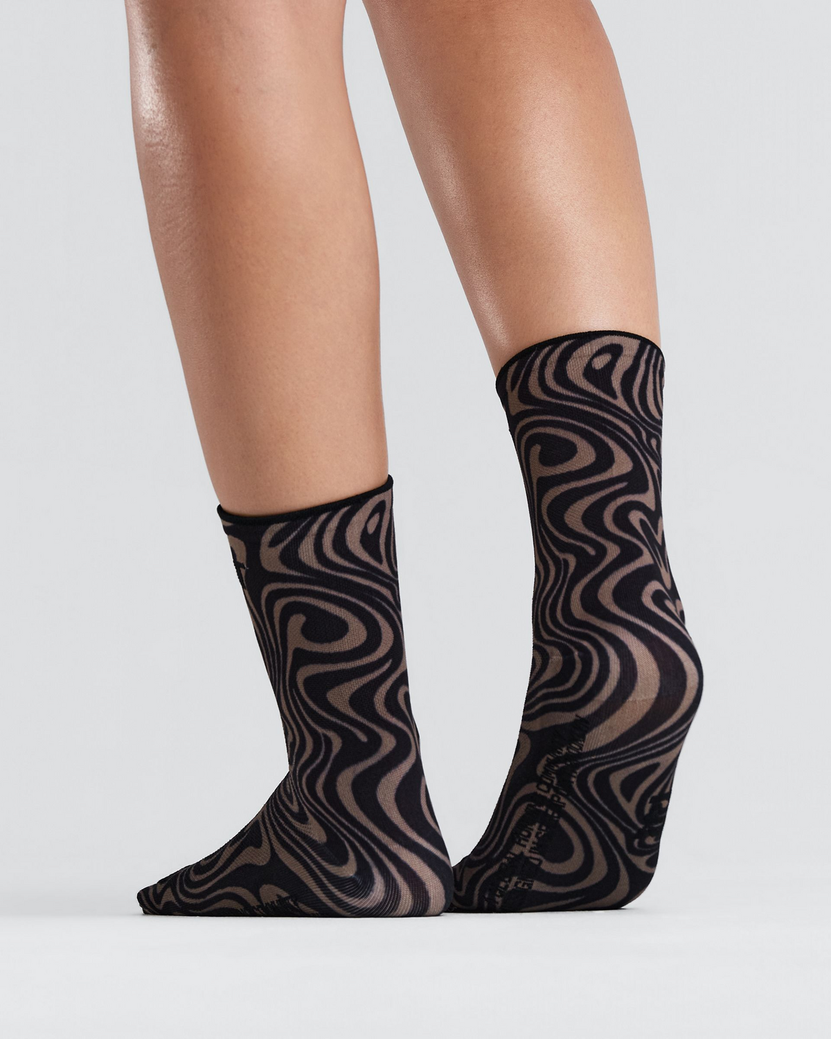 Bandit Lite Run Quarter Sock Melted Marble Cocoa Black 2