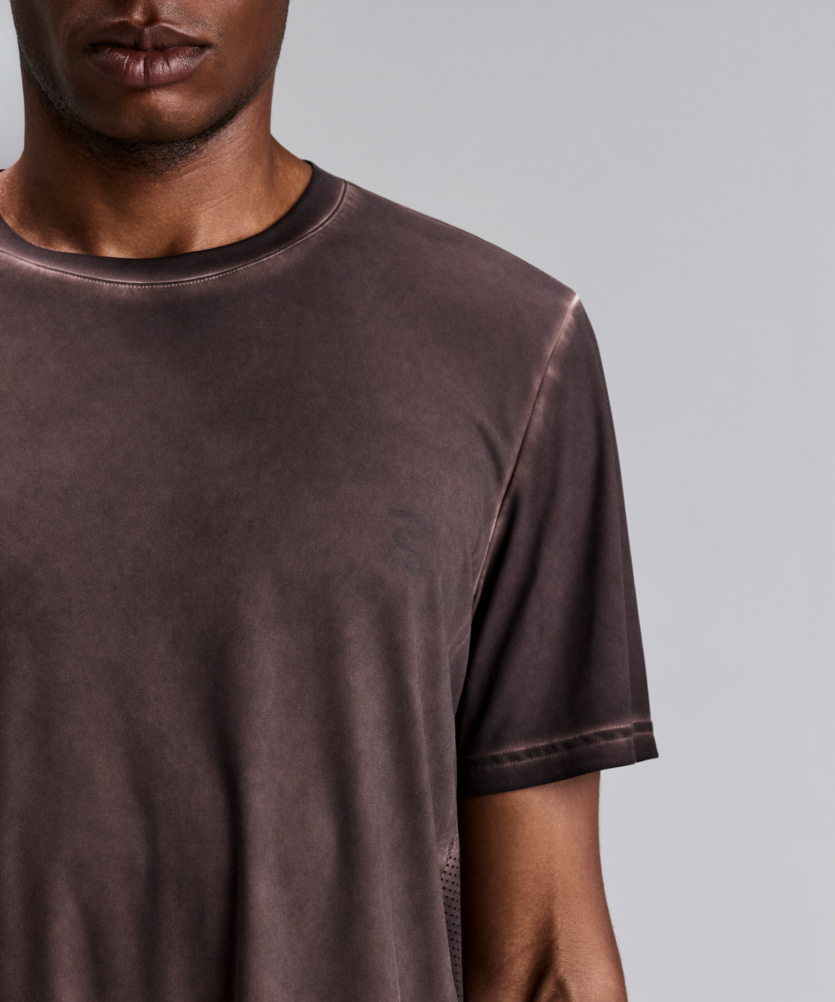Men's FrioSoft™ Perforated Box Tee - Espresso
