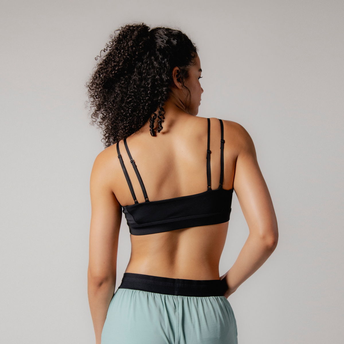 Stamina Strappy Sports Bra Black