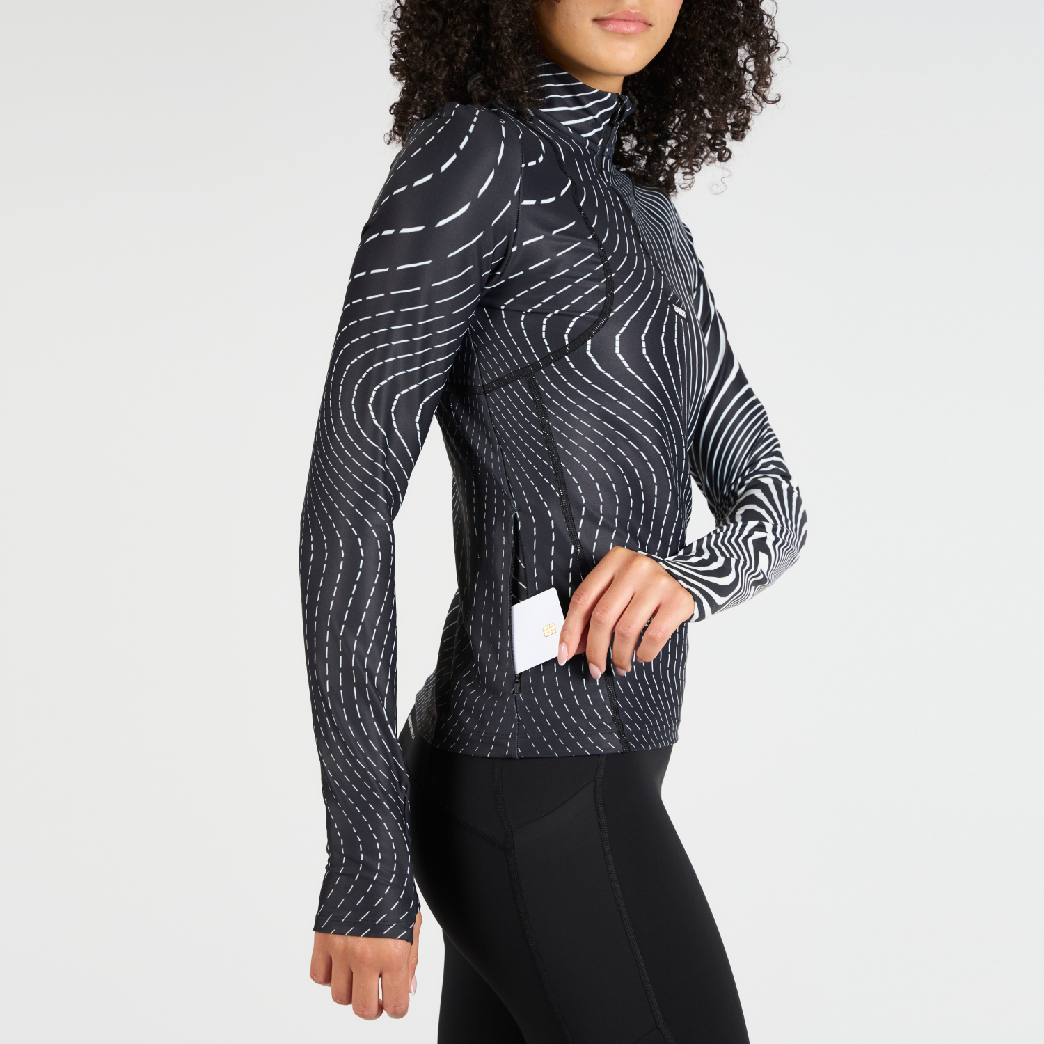 クラネ POWER SHOULDER SHORT SWEAT TOPS The Quarter Zip Sweatshirt