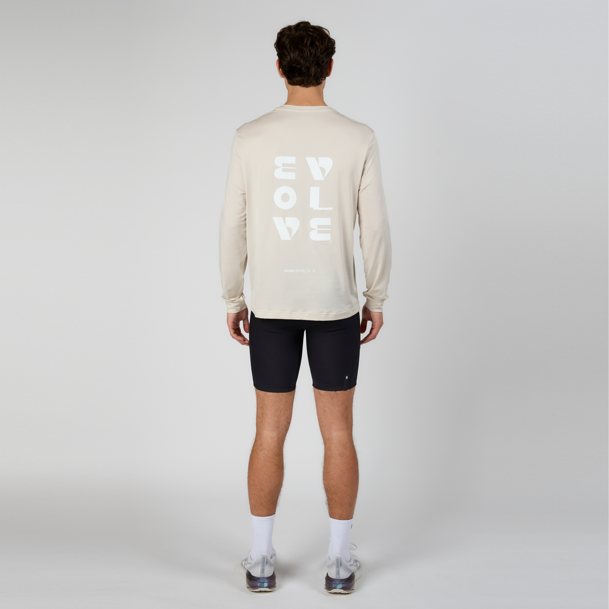 Micromesh™ Evolve Long Sleeve  Tee - Unisex, Champagne
