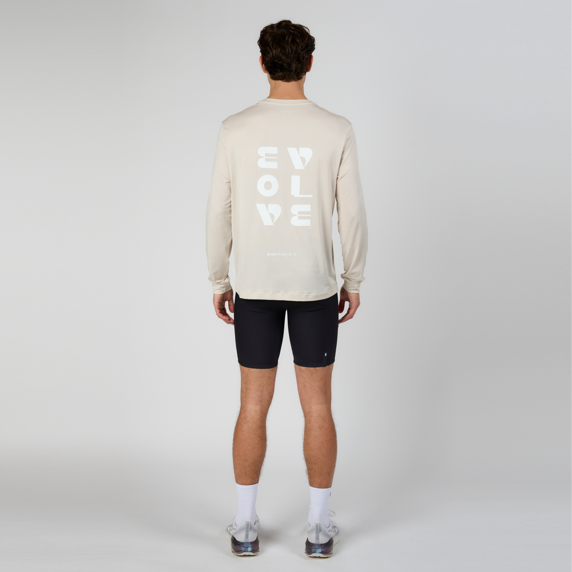 Micromesh™ Evolve Long Sleeve  Tee - Unisex, Champagne