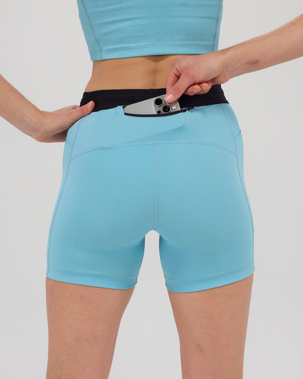 Product features image 2
