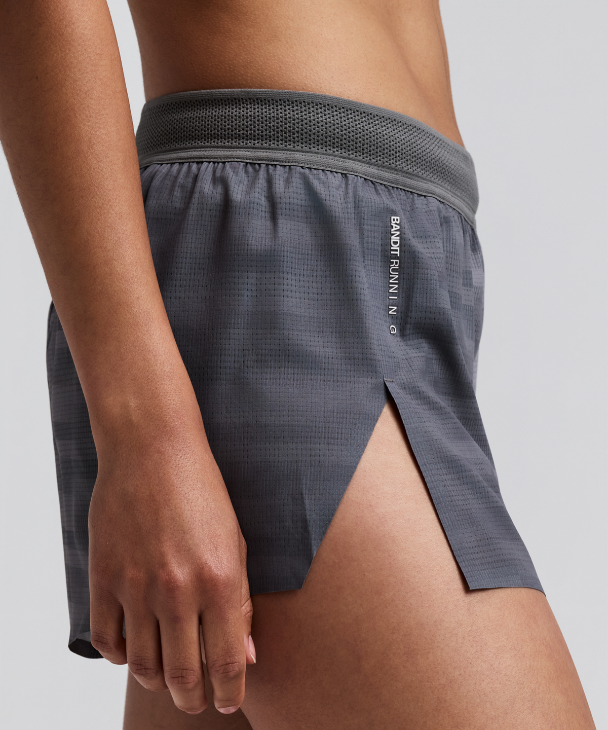 Women's CoolGrid™ 3" Split Shorts - Uneven Gradient - Plaster / Slate