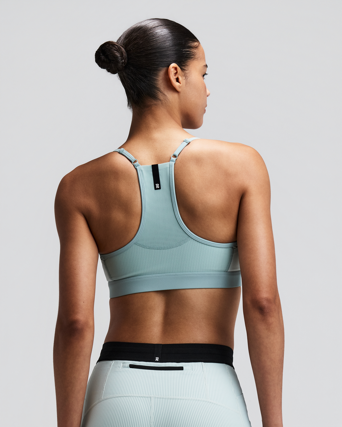 Product features image 2