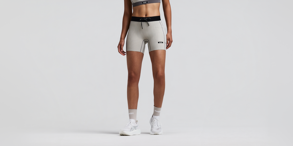 Women's Striped Cadence™ 5" Compression Shorts - Plaster / Slate