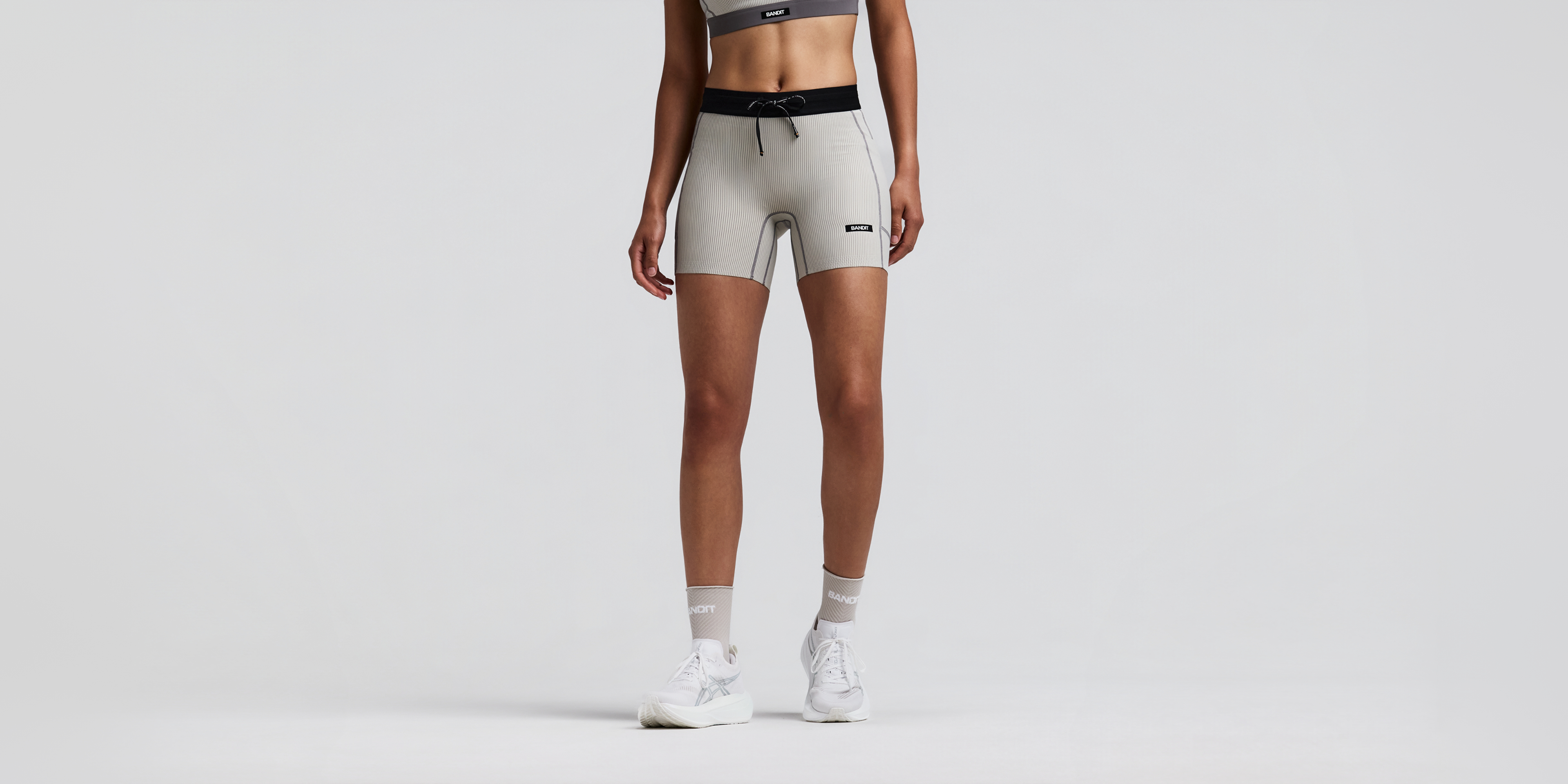 Women's Striped Cadence™ 5" Compression Shorts - Plaster / Slate