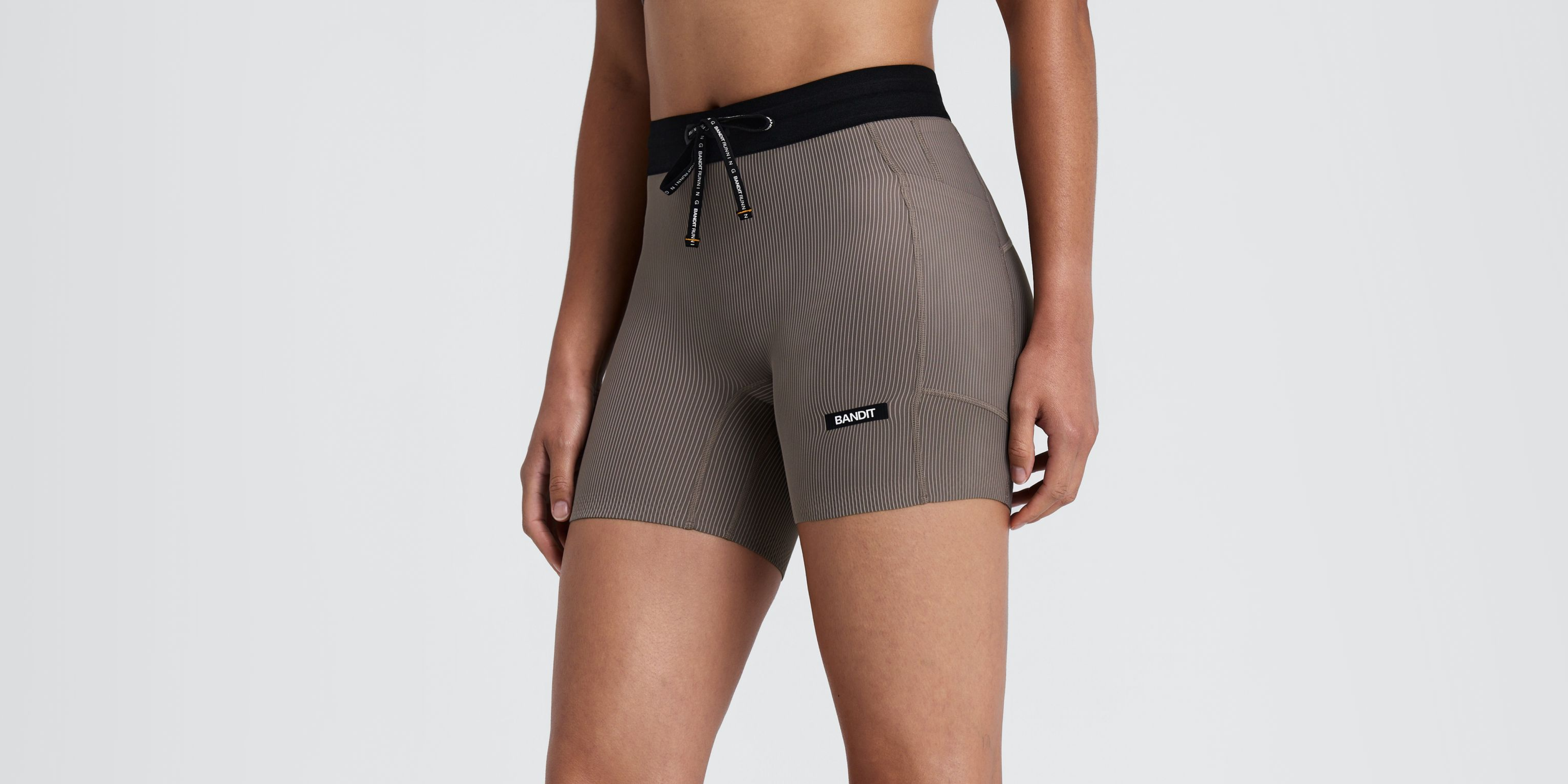 Women's Striped Cadence™ 5" Compression Shorts - Concrete Taupe / Cocoa