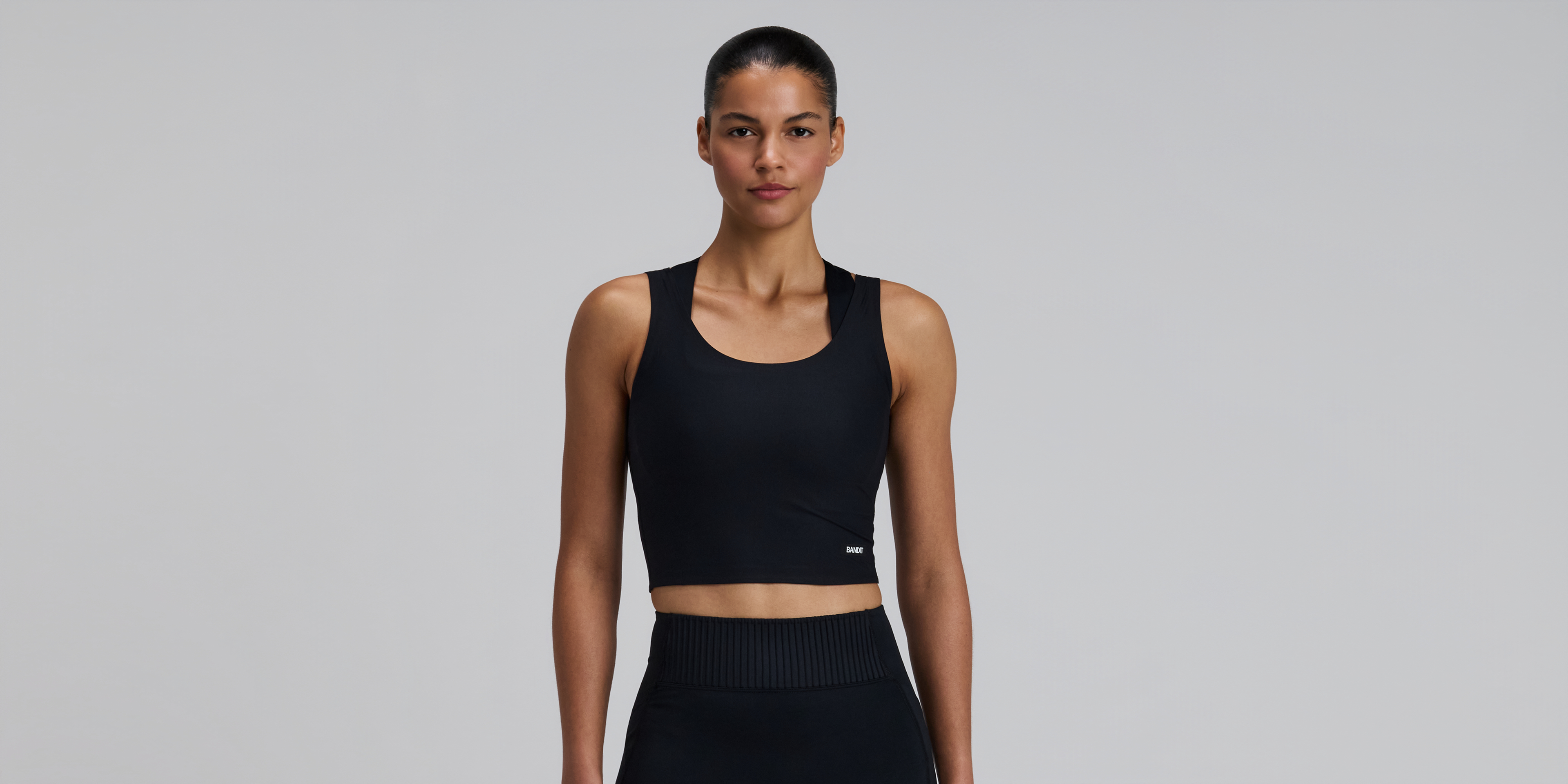 Women's Adapto™ Scoopneck Distance Tank - Black