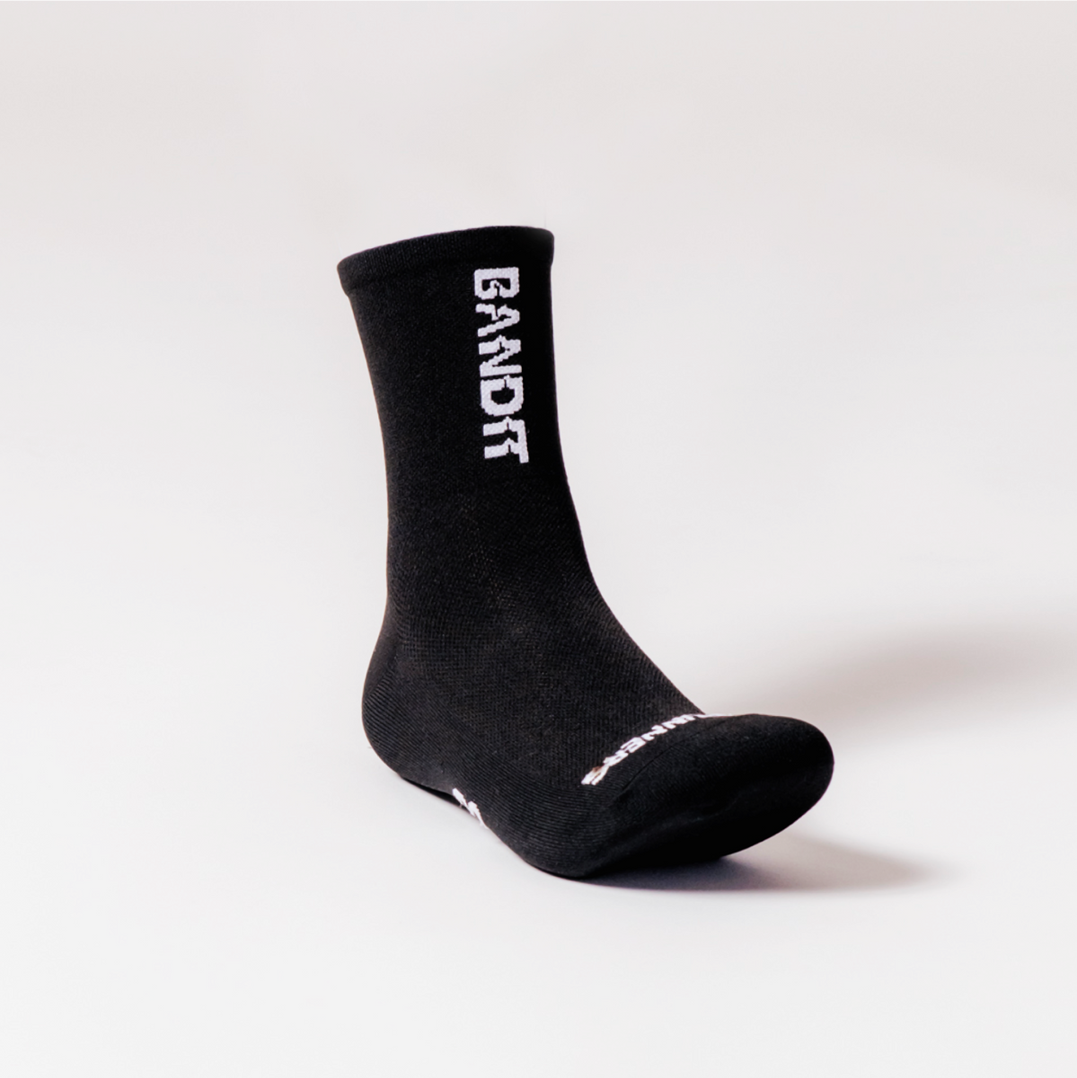 Lite Bandit White Black - - Run Socks Warped - 2 Quarter Pack with