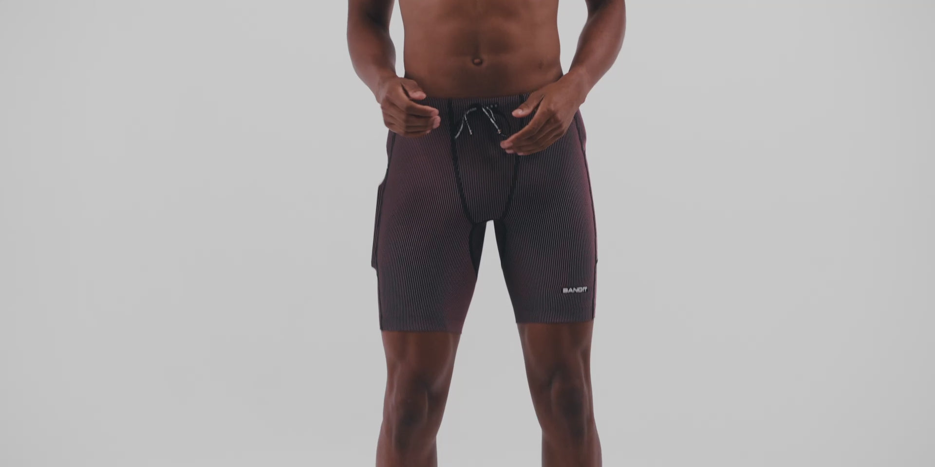 Striped Cadence™ 7 Pocket Half Tights - Black / Mauve