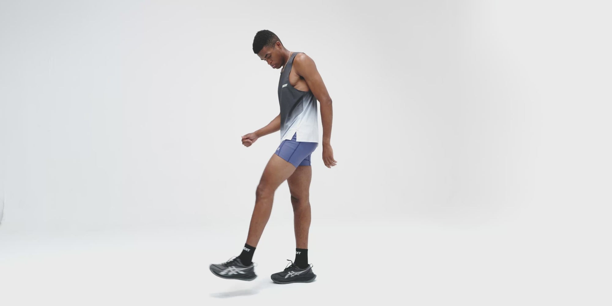 Vento™ Performance Singlet - Black with Chalk Gradient