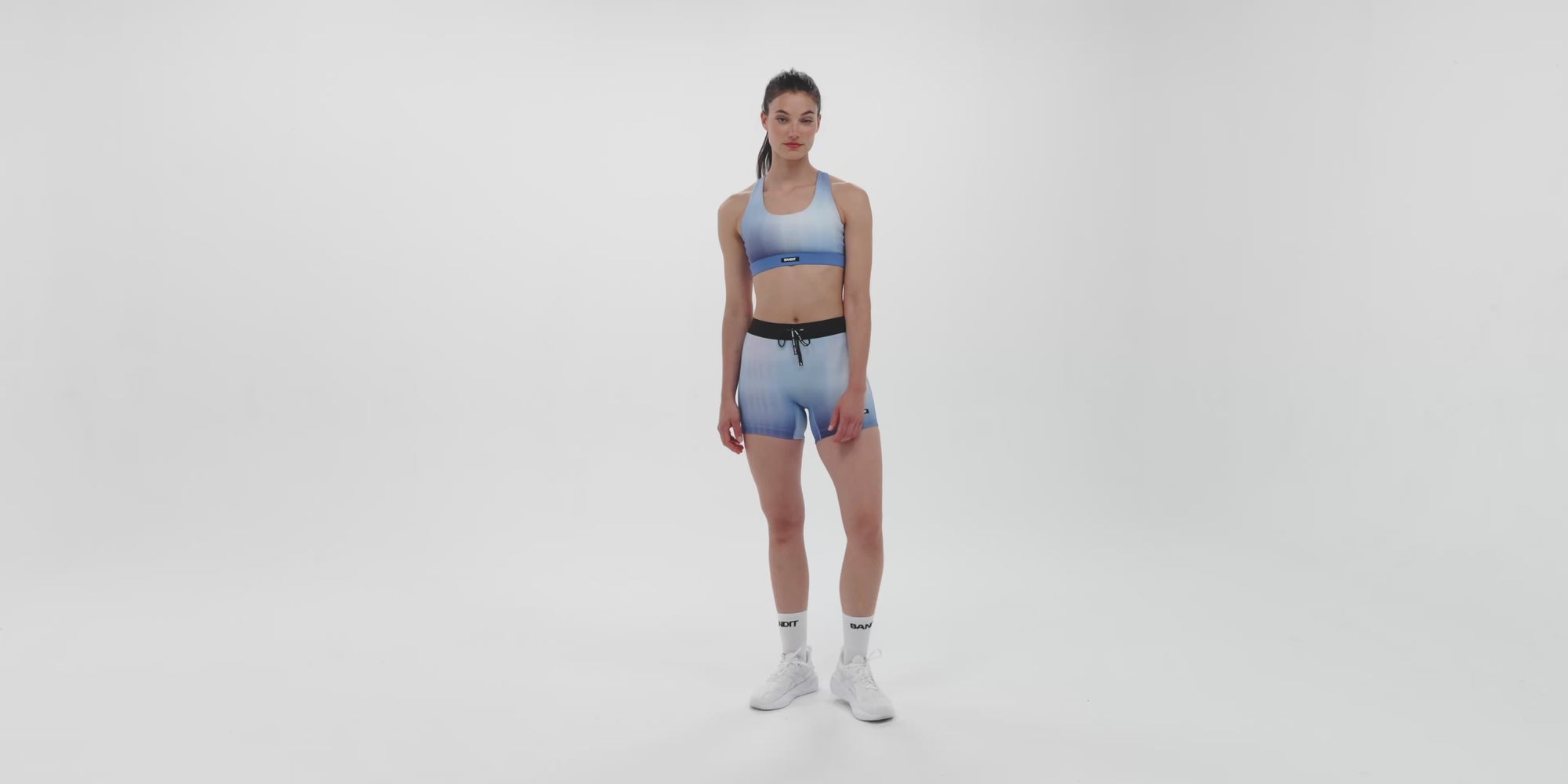 Cadence™ Scoop Neck Run Bra - Deep Peri Blue Gradient