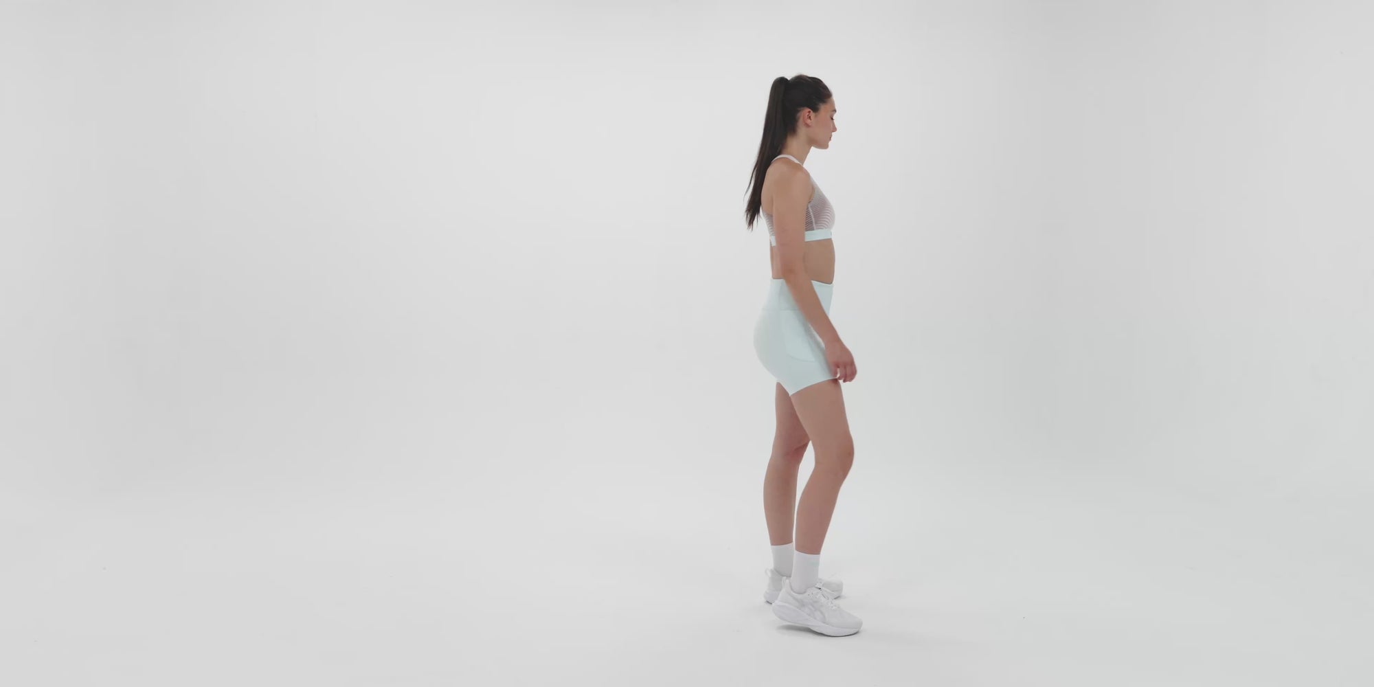 Cadence™ Scoop Neck Run Bra - Minty Blue Gradient