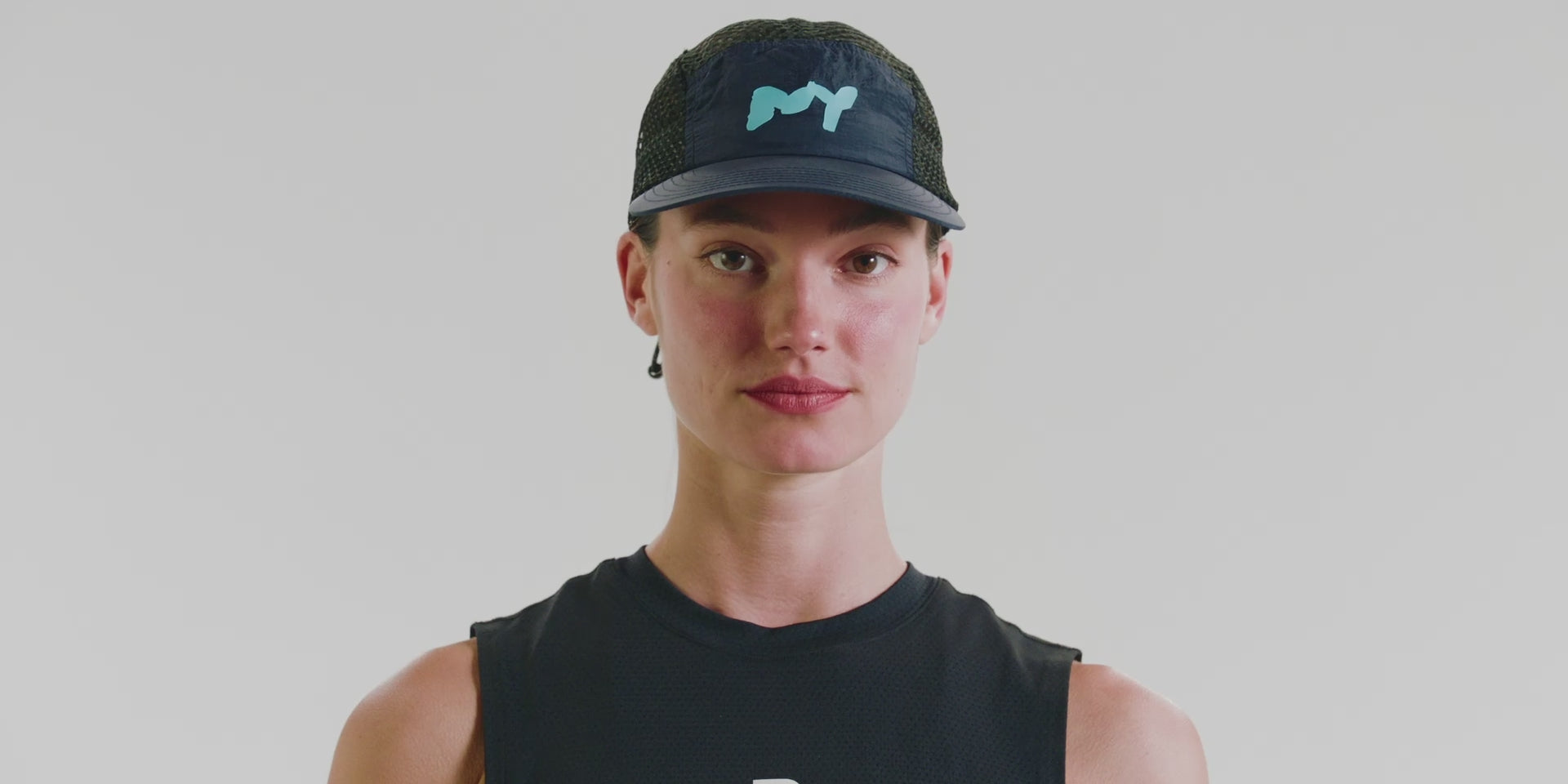 Bandit Open Mesh Run Hat - NY Navy / Black