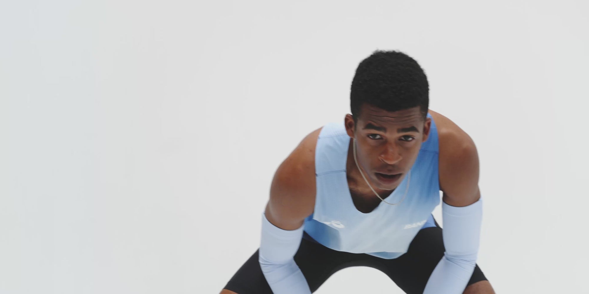 Vento™ Performance Singlet - Deep Peri Blue Gradient