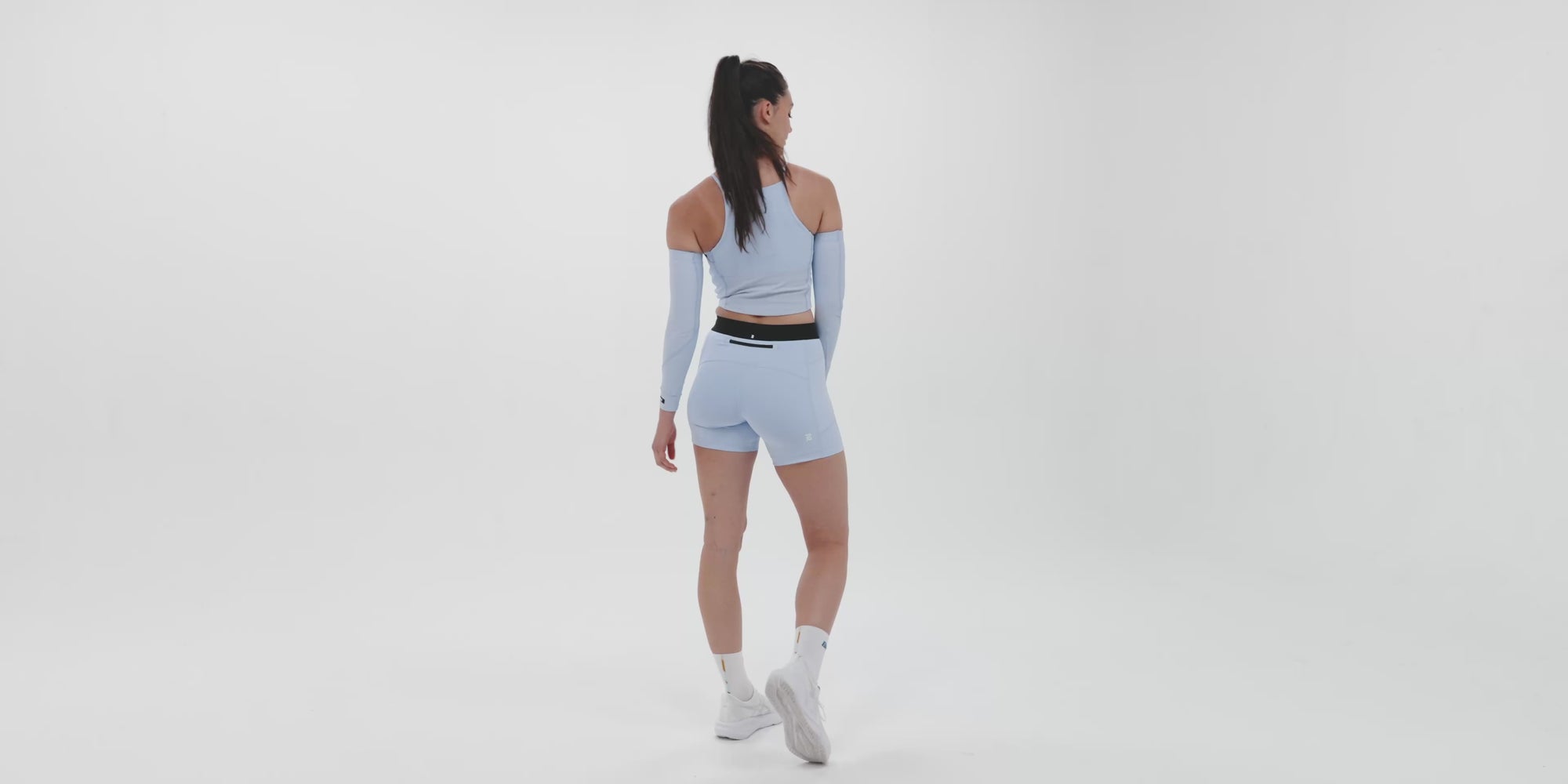 Stamina™ 7 Pocket Nova Crop - Breeze Blue