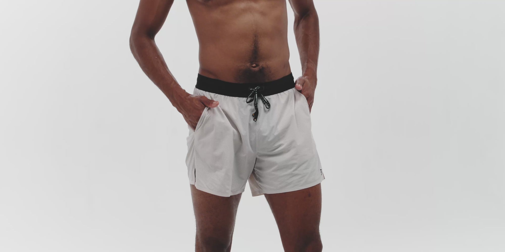 Men's Vento™ 5" Run Short - Champagne