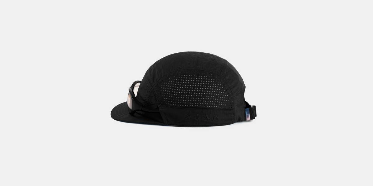 Nylon HumoFit™ Run Hat with Sunglasses Holder - Black